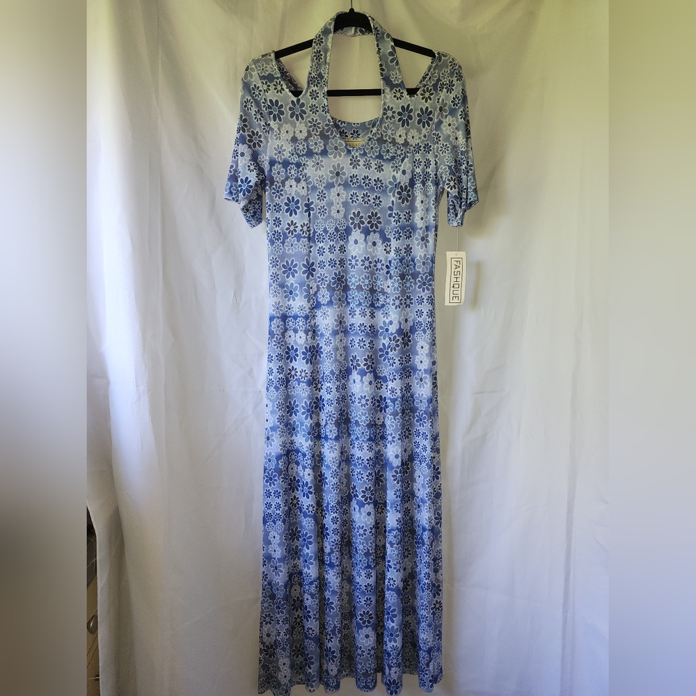 Fashque NWT- Size Small- Blue Floral Short Sleeve Halter Maxi Dress